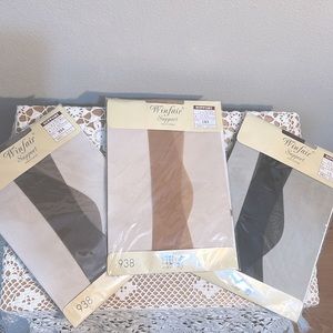 NWOT vintage 3 pairs new Win fair pantyhose